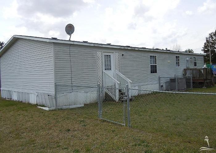 2nd image of 7300 Old Fayetteville Road