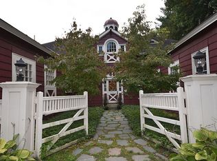 12 School St, Dalton, MA 01226