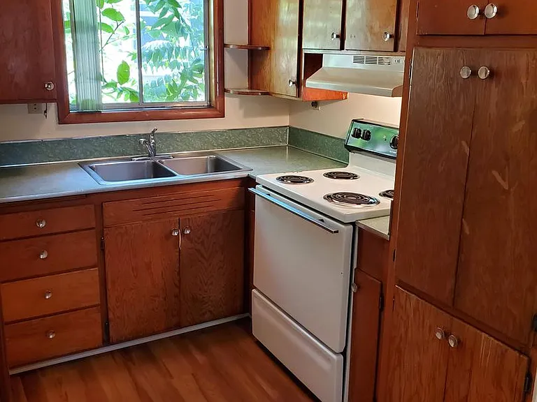 1395 High St #307-1/2-& — Photo 6