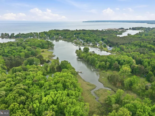 5865 Deale Beach Rd, Deale, MD 20751