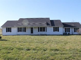 238 Hialeah Dr, Mt Sterling, KY 40353