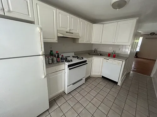 4133 Ridge Ave #4 Photo 1