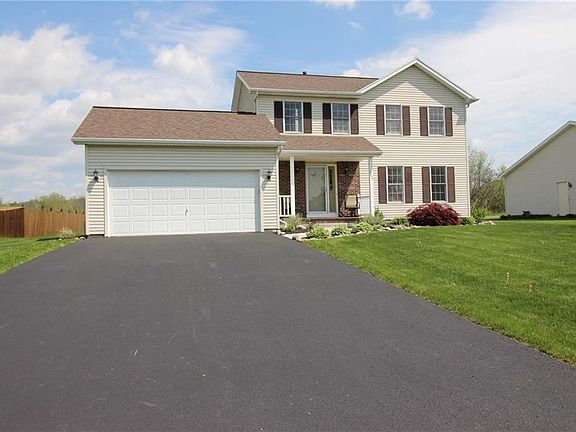 2nd image of 105 Christina Dr