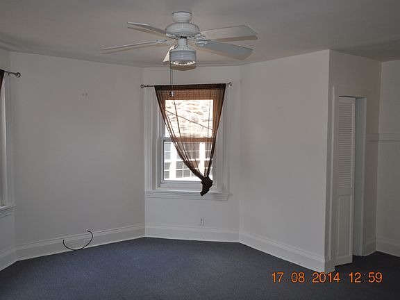 middle room