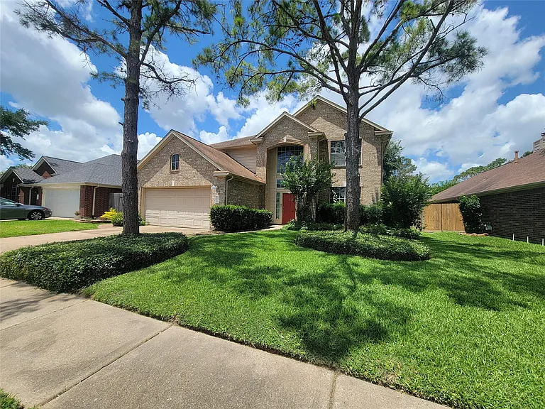 14715 Plains River Dr — Photo 2