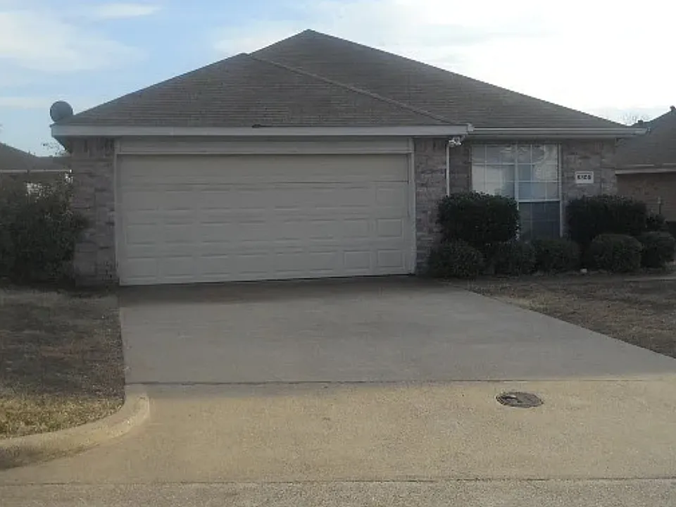 6805 Windward View Dr #ONE STORY