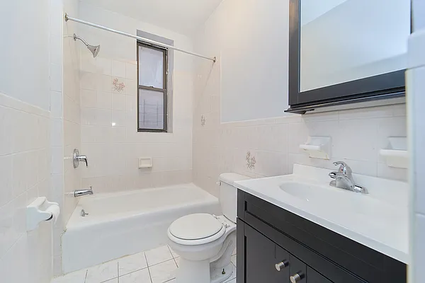 Rented by Living New York | media 13