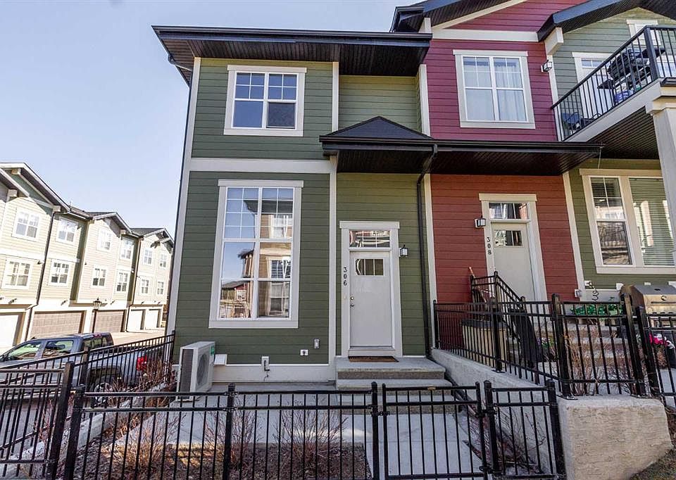 1st image of 306 W Cranford Walk SE