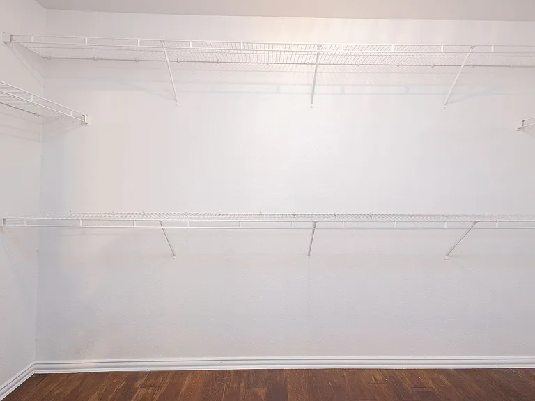 1509 Heron Dr — Photo 32