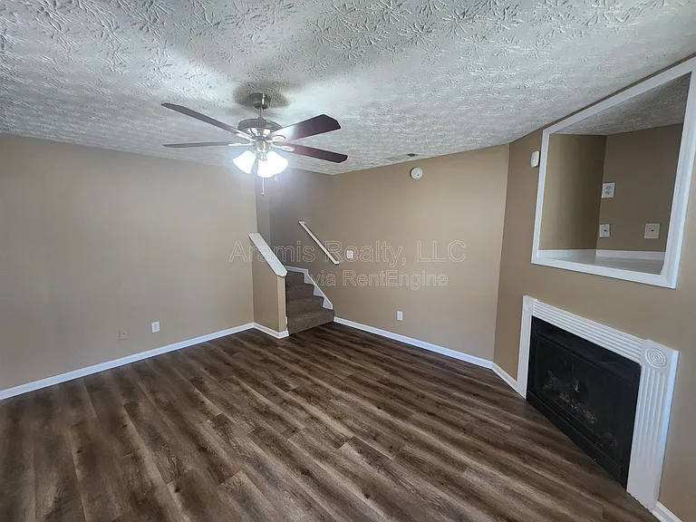 7266 Tiderace Ct — Photo 4