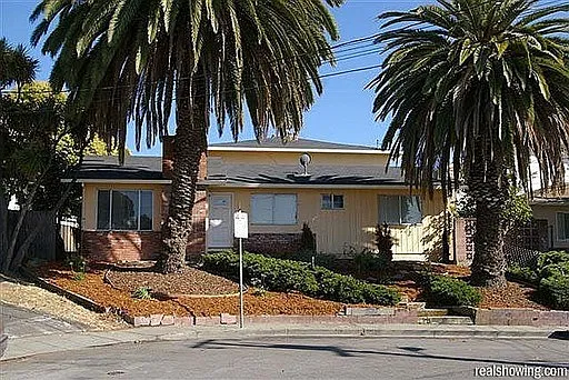 25546 Del Mar Ave — Photo 1