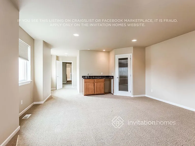 5904 NE 4th Pl — Photo 9