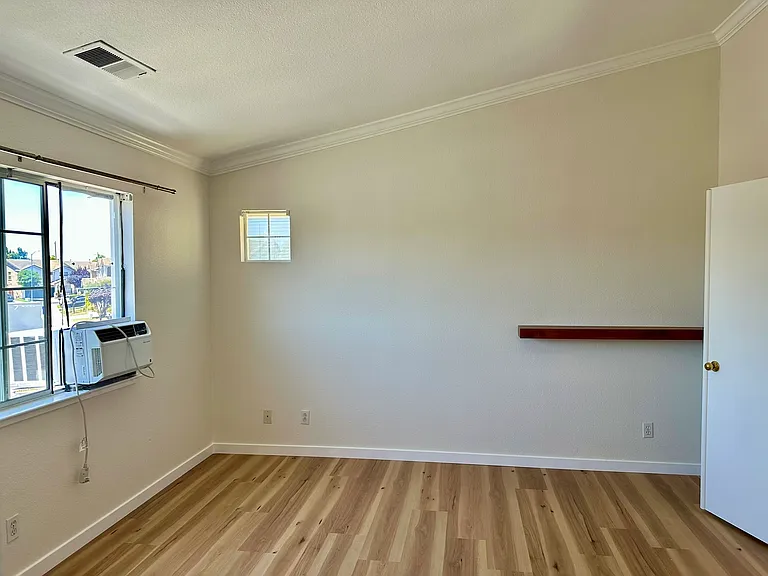 923 Ferro Dr — Photo 20