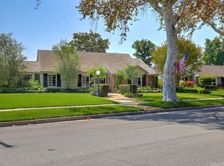1128 W Riviera Dr, Santa Ana, CA 92706
