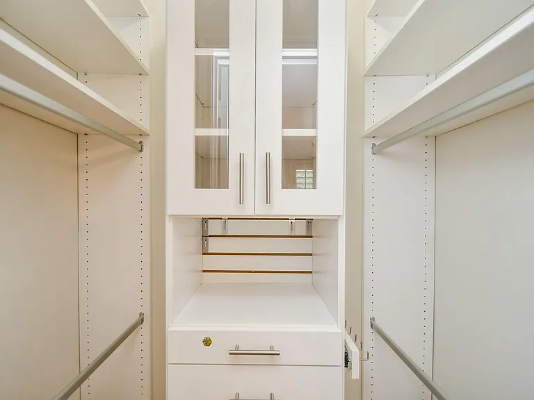 20735 Park Pine Dr — Photo 36