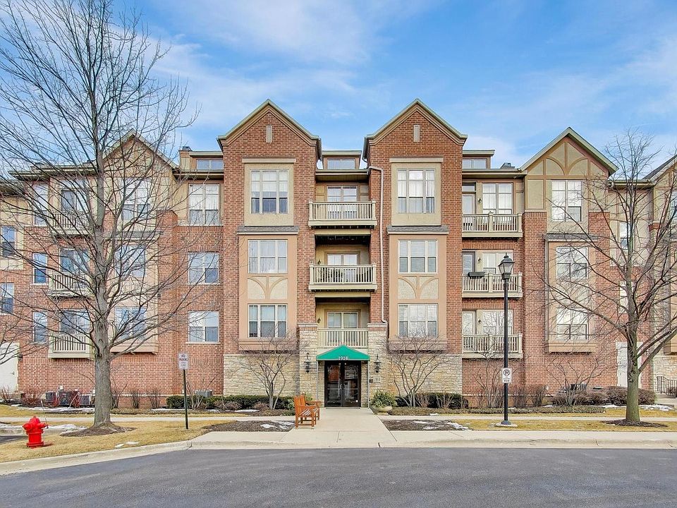 1st image of 1914 Farnsworth Ln Unit 208