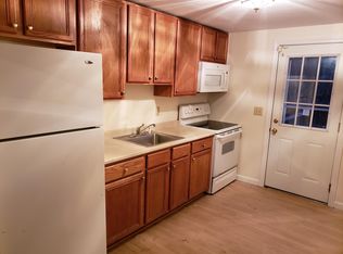 17 College Rd, West Yarmouth, MA 02673