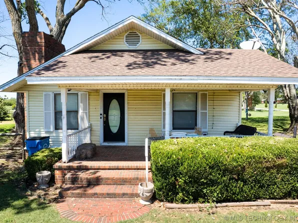 4589 E 490th Rd, Claremore, OK 74019