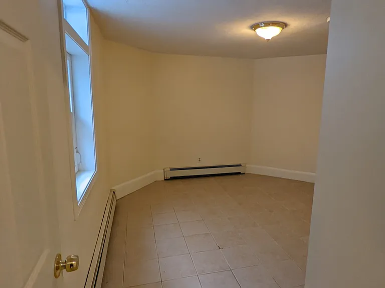 15 Egerton Rd #1 — Photo 24