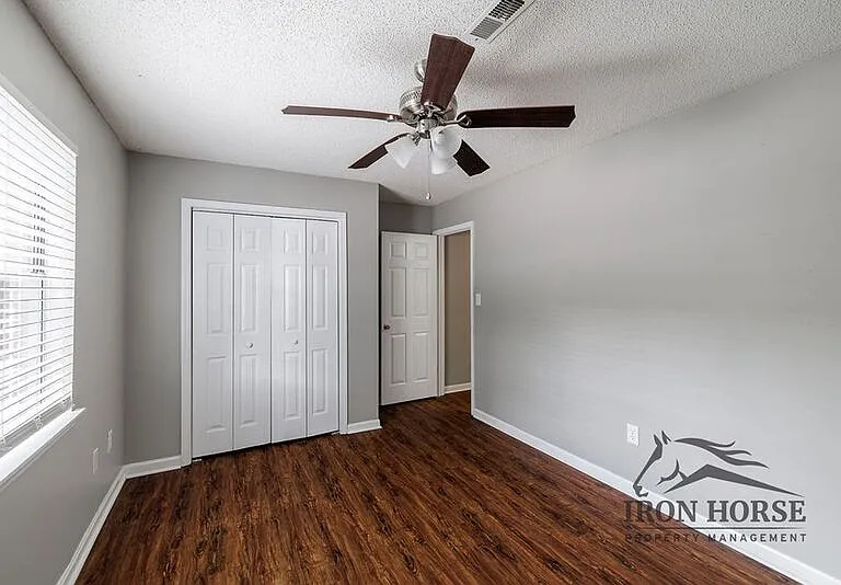 2165 S Milledge Ave #F8 — Photo 15