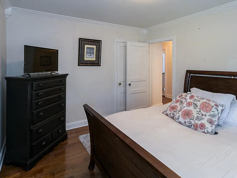 2023 Stanford Dr SW — Photo 18