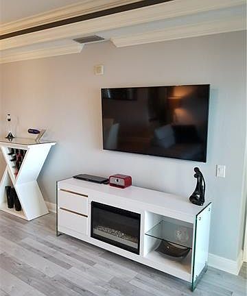 5th image of 2743 1st St APT 1304