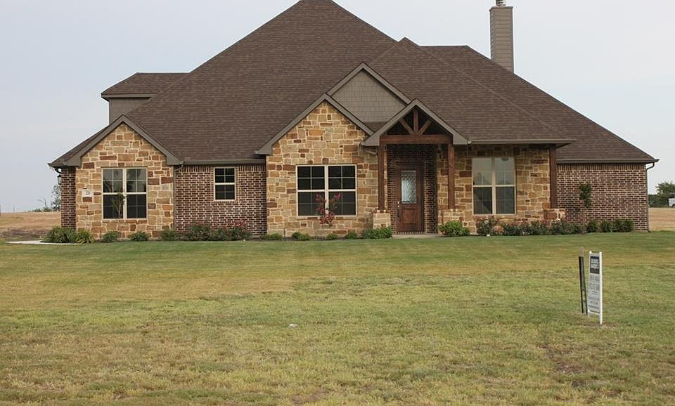 1st image of 220 Reese Ct