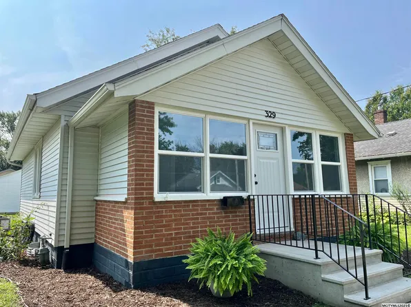 329 14th St SE, Mason City, IA 50401
