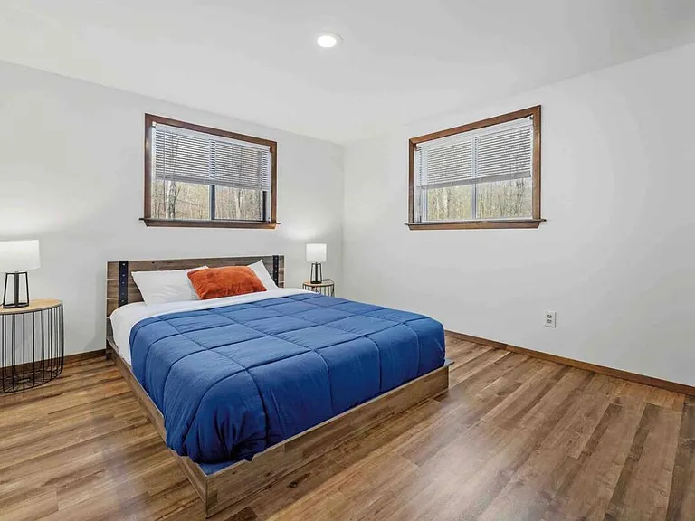 124 Tepee Dr — Photo 11