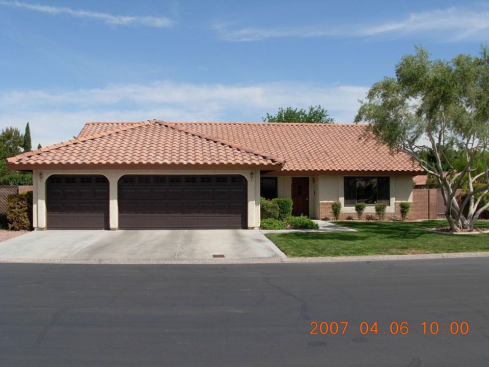 Front Yard looking North