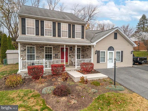 2nd image of 768 Magaro Rd