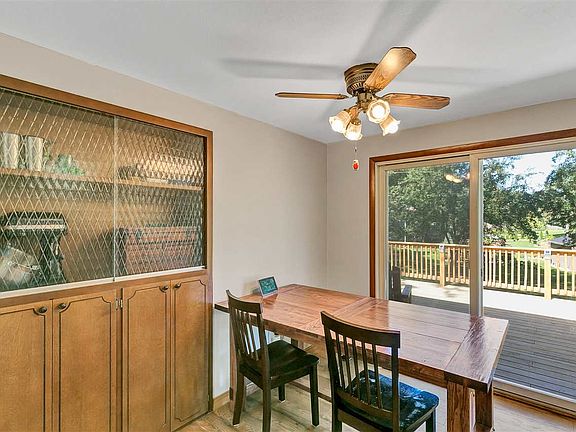 5th image of 2666 Hazelwood Ln