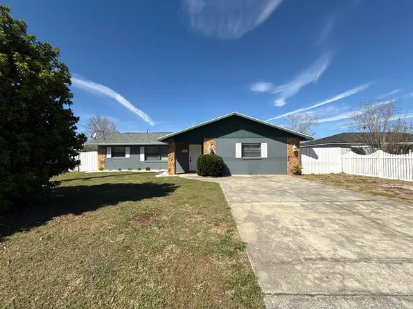 6565 W Grover Cleveland Blvd, Homosassa, FL 34446