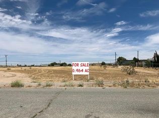 14801 Bonanza Rd, Victorville, CA 92392