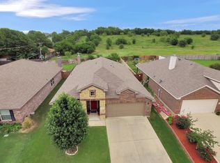 841 Reveille Rd, Fort Worth, TX 76108