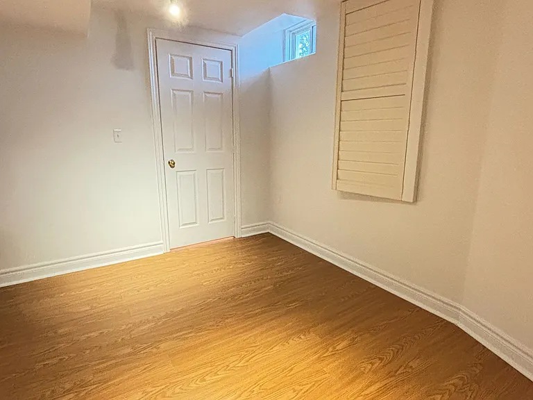 410 Clearmeadow Blvd #BSMNT — Photo 6
