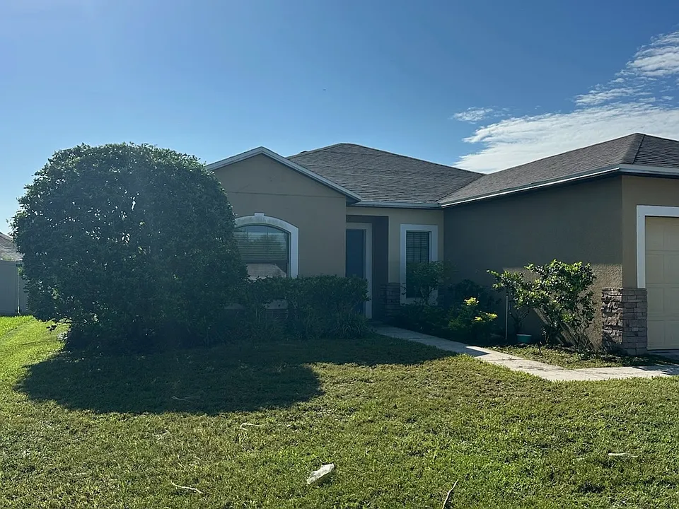 2636 Vineyard Cir