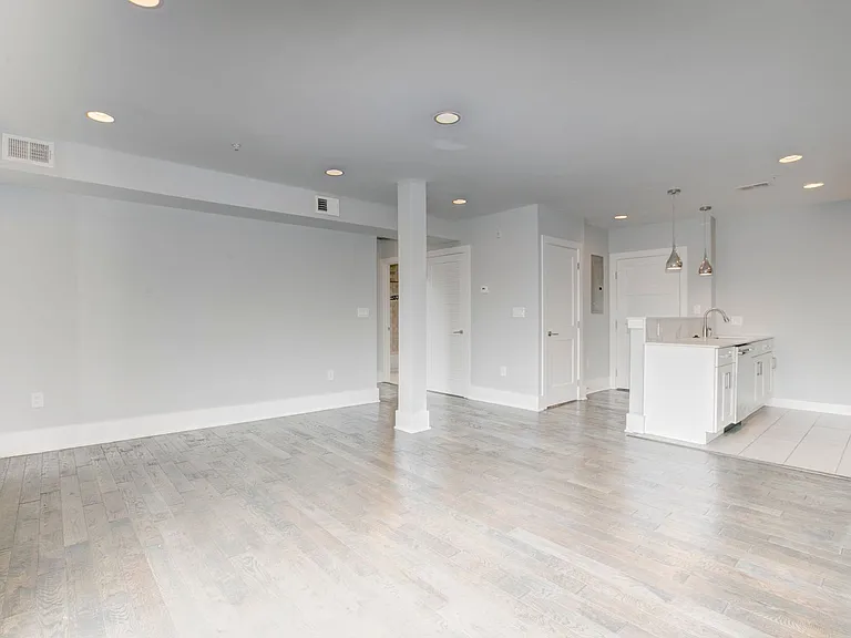 1827 Benning Rd NE — Photo 38