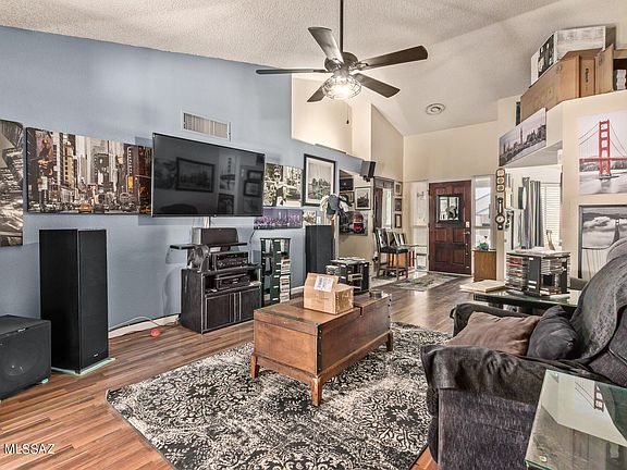 4th image of 4480 W Rockwood Dr