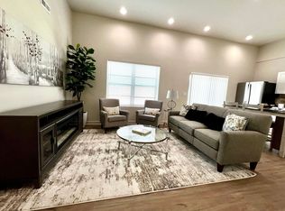 1113 N Claude Rd #30, Grand Island, NE 68803