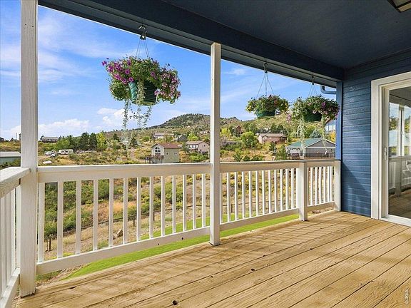 4th image of 5233 Rim Rock Ln