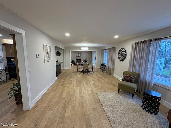 3rd image of 10150 Boston Rd