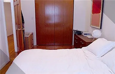 Rented by R New York