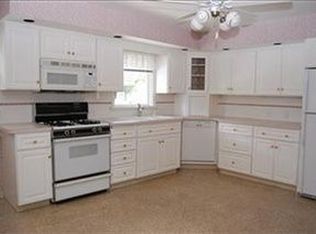 1529 Slayton Ave, Grand Haven, MI 49417