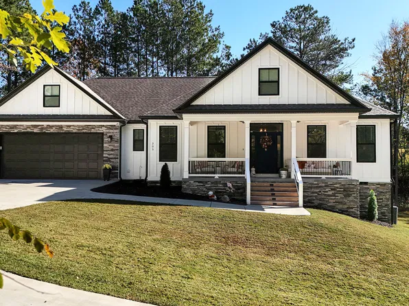 305 Haig Mill Lake Rd, Dalton, GA 30720