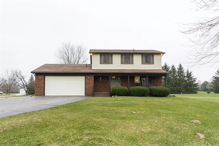 8515 Carpenter Rd photo 1