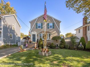 91 Ravine Dr, Matawan, NJ 07747