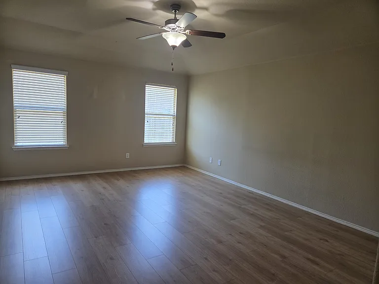 12205 Big Rock Dr — Photo 14