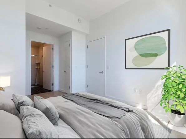 144-74 Northern Boulevard image 4 of 15