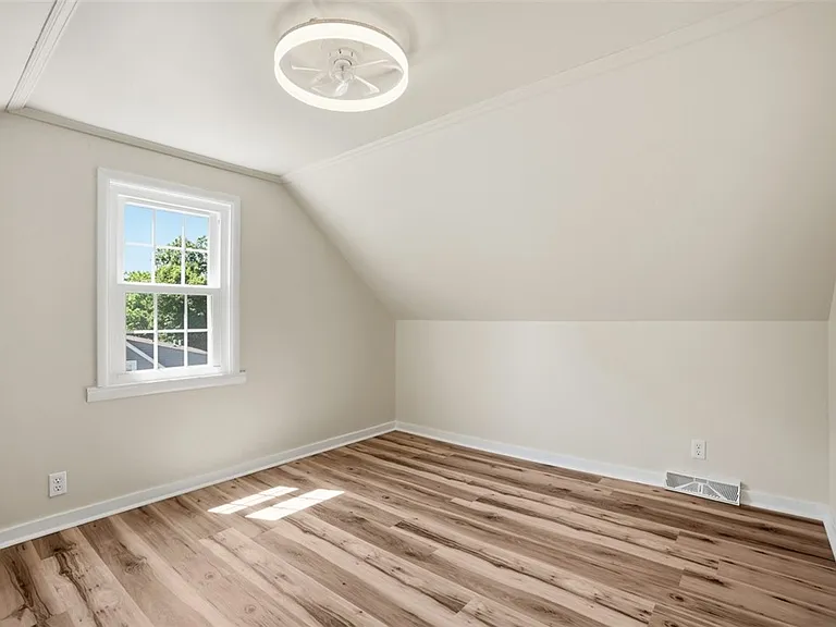 315 South Dr — Photo 22